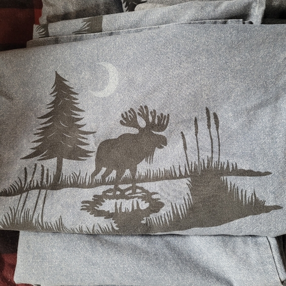 King size moose comforter set - Picture 2 of 2